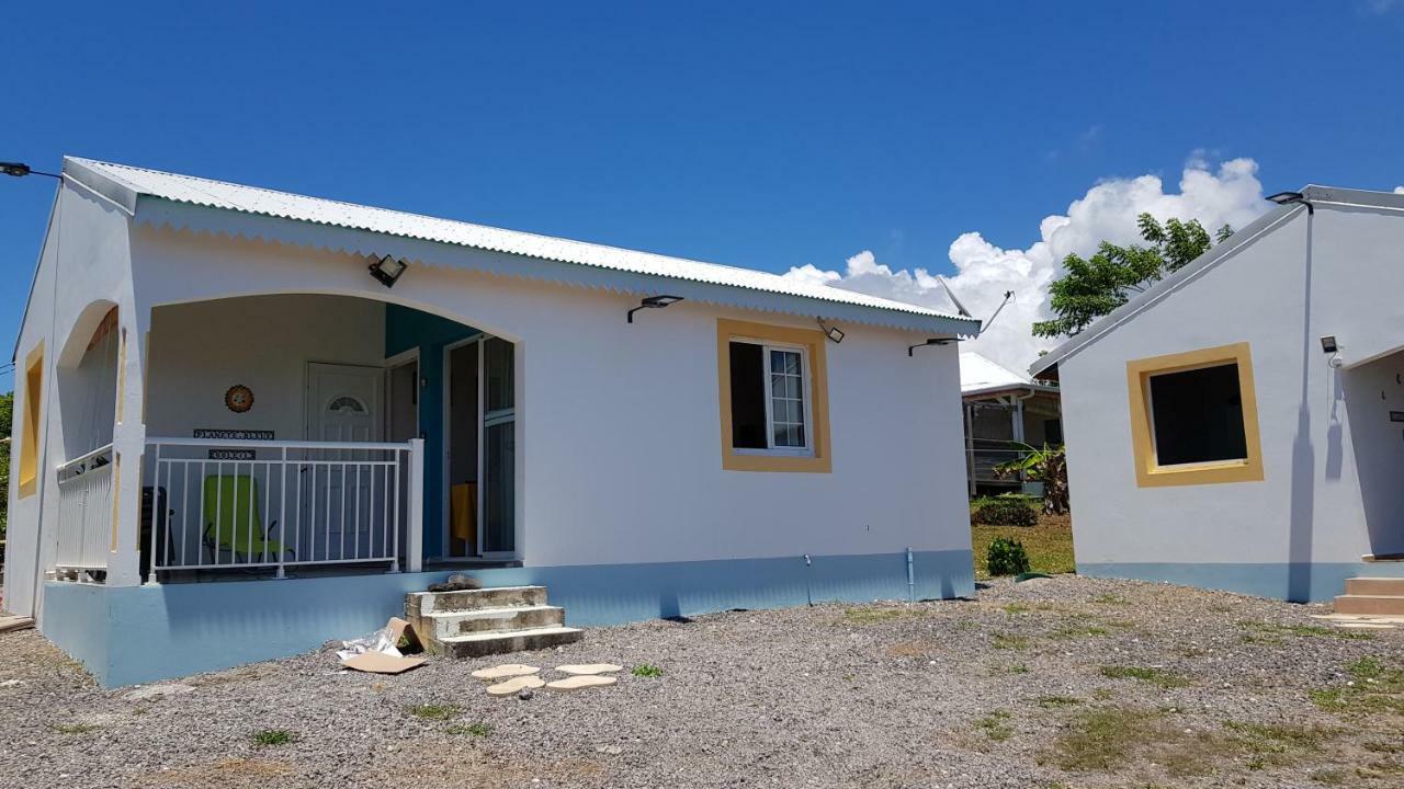 Planete Bleue Habitation Mes Desirs Beaurenom Exterior foto