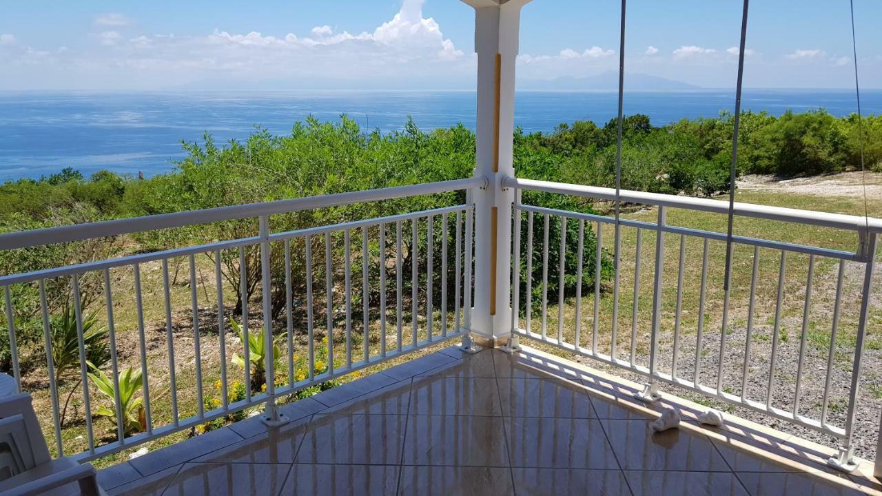 Planete Bleue Habitation Mes Desirs Beaurenom Exterior foto